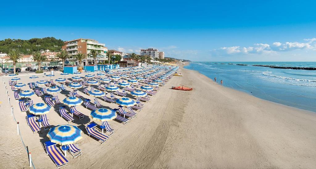 Hotel Europa Cupra Marittima Exterior foto